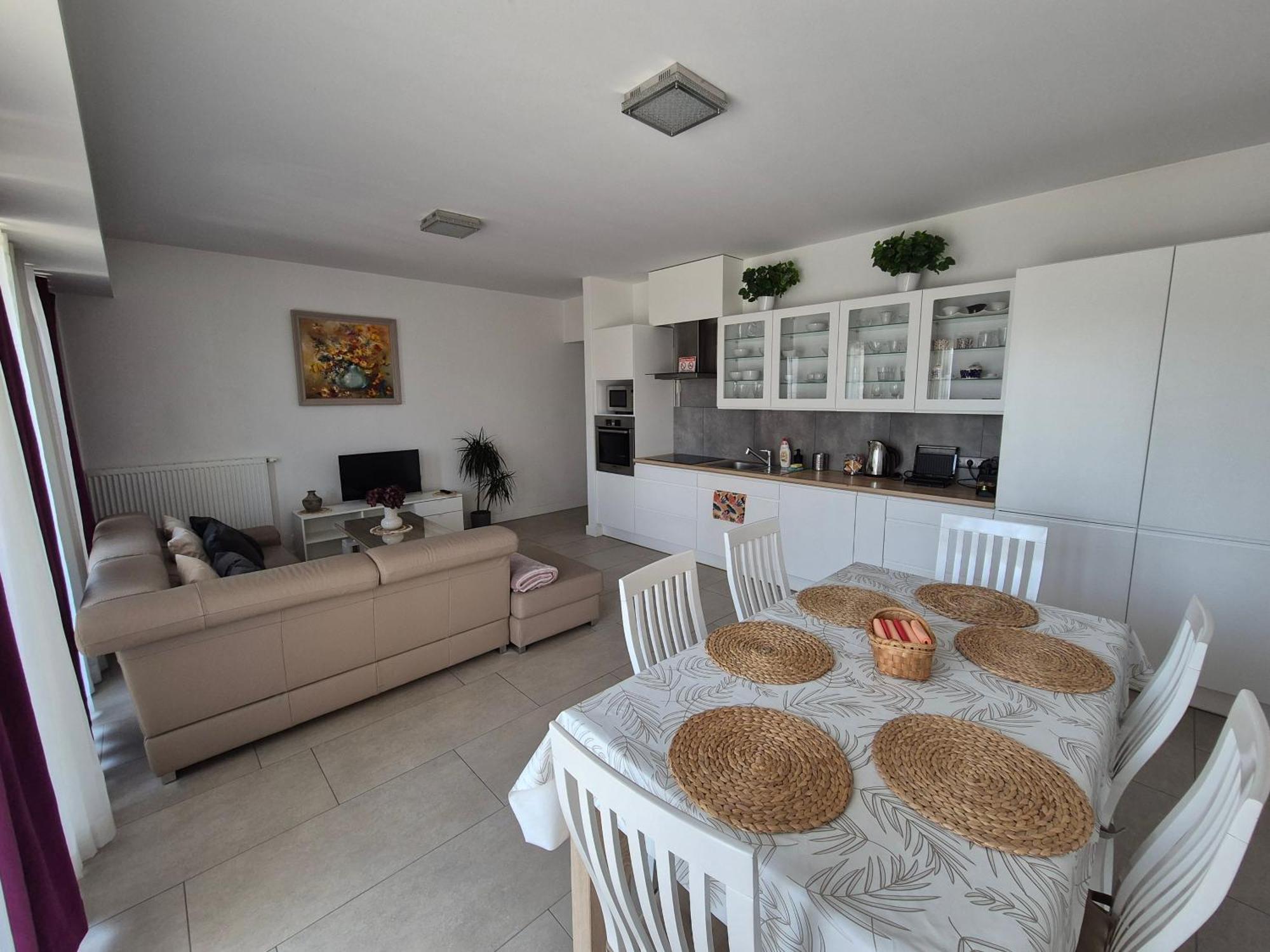 Big 21 Old Town Lux Apartment, Self Check-In 24H, Free Parking Poznan Bagian luar foto